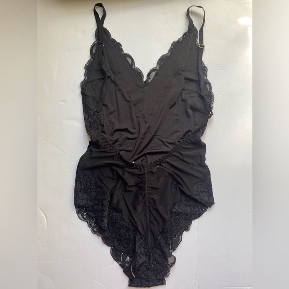 We are HAH/Free People Back Off Bodysuit Noir Size S - Picture 6 of 16